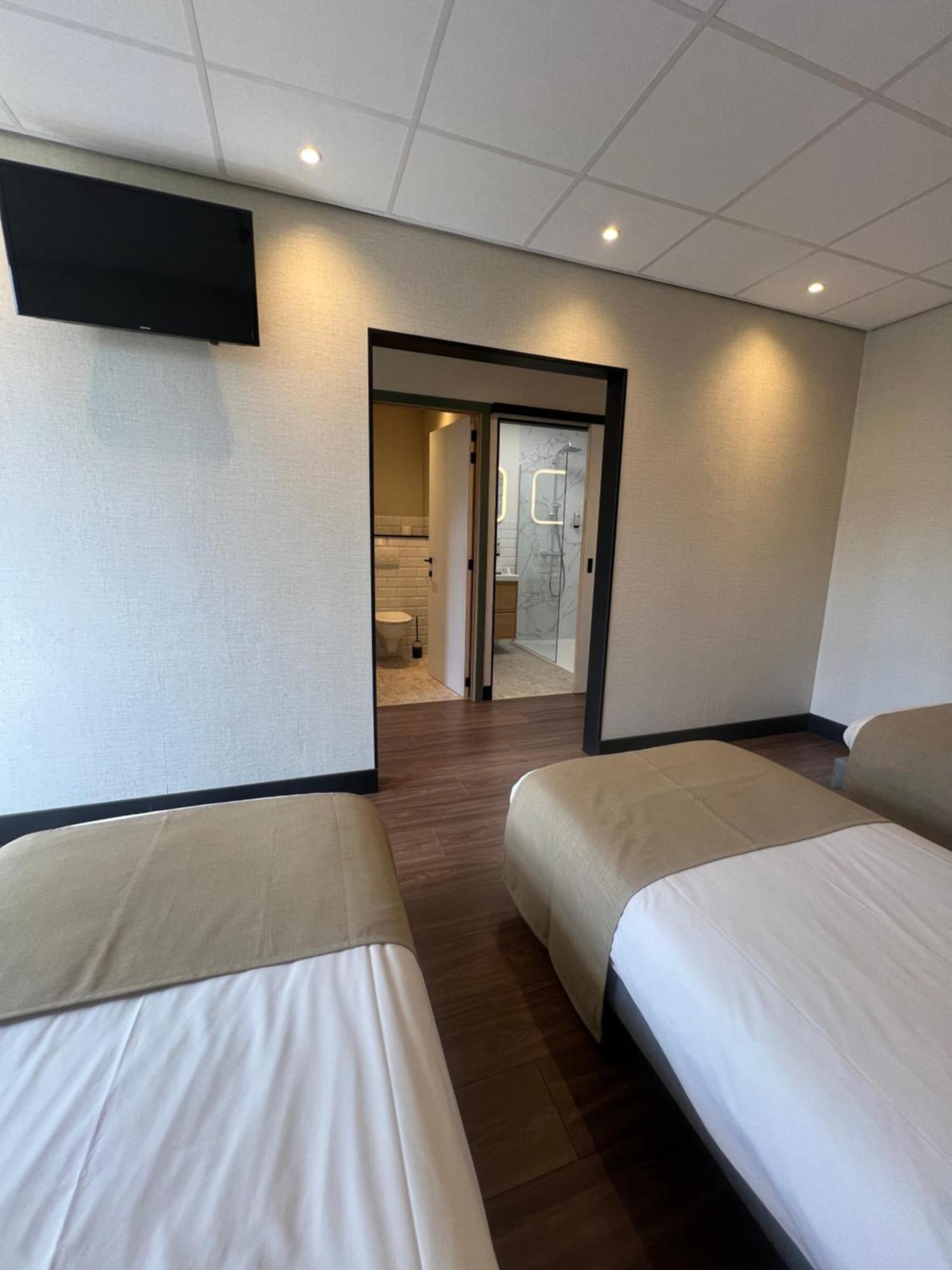 גנק Hotel De Venne מראה חיצוני תמונה