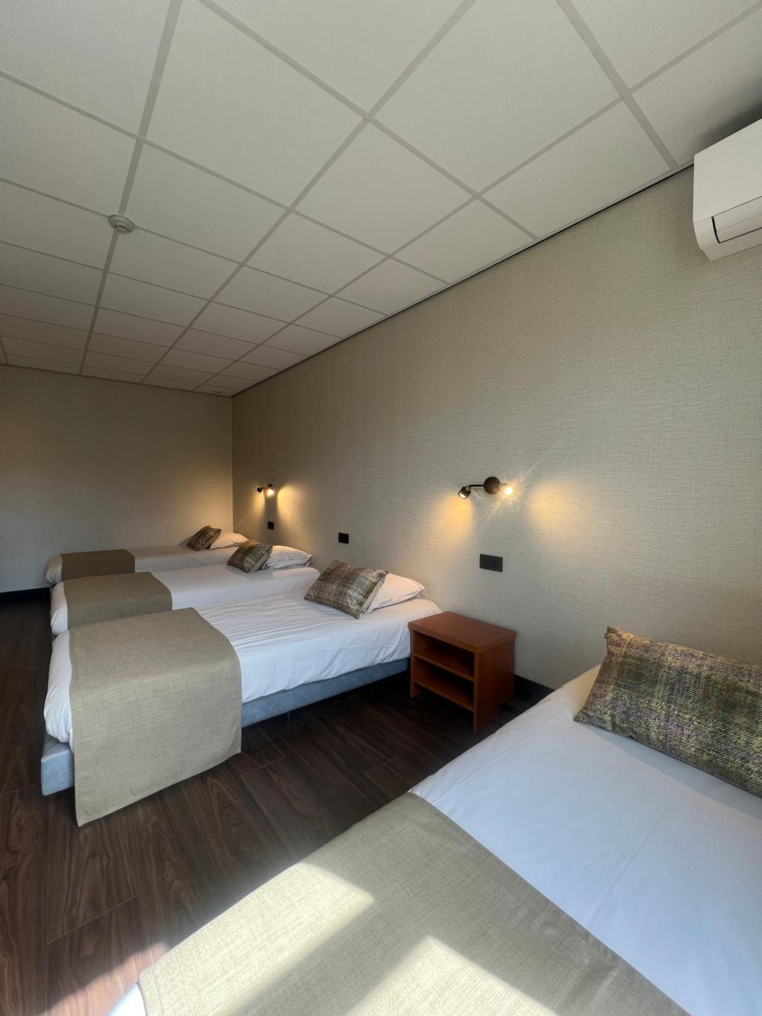 גנק Hotel De Venne מראה חיצוני תמונה