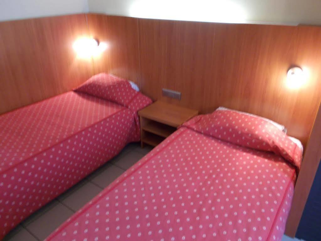 גנק Hotel De Venne מראה חיצוני תמונה
